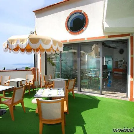 Kristina Hotel